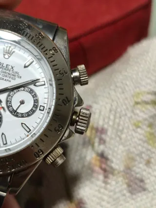 Reloj automático multifunción