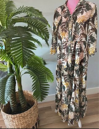 Vestido camisero estampado tropical