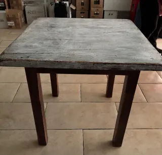 Mesas de bar de madera