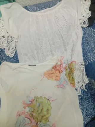 3 blusas blancas en flor talla única.M. unidad