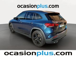 Mercedes-Benz GLA 180 100 kW (136 CV)