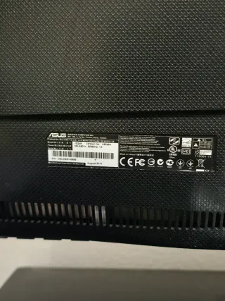 Monitor ASUS 24 Full HD LED