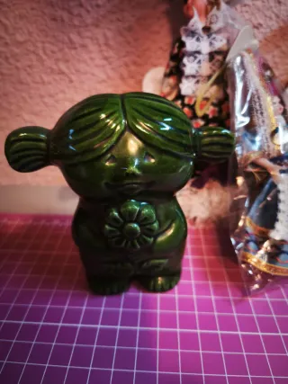 Lotto di bambole regionali vintage + figura in ceramica