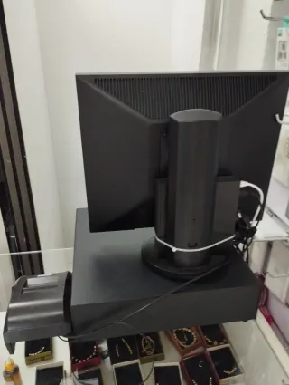 TPV Clienty con pantalla, cajón e impresora.