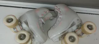 Patines talla 28