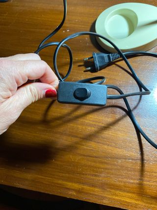 Lámpara de escritorio juvenil beige