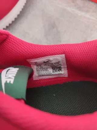 Nike Cortez Rosa y Verde