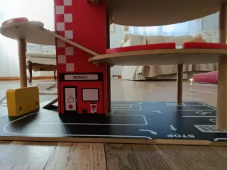 Parking Hape de Madera