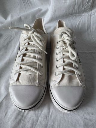 Scarpe da ginnastica ricamate floreali