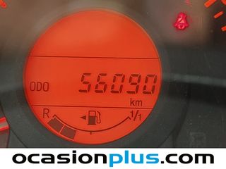 Peugeot 108 1.2 PureTech Top! Allure 60 kW (82 CV)