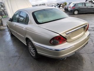 1856951 luz interior jaguar 186203 x-type 2.5 v6