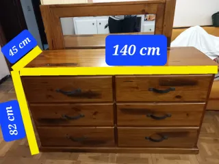 Cómoda rústica de madera