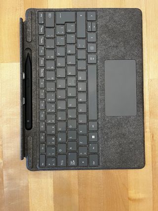 Microsoft Surface Pro 8 1TB Gris + teclado + pen