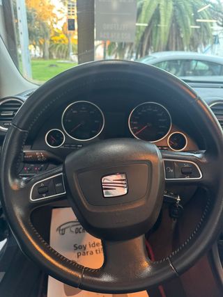 SEAT Exeo 2.0 TDI CR 143 CV DPF Sport