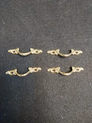 4 Tiradores Antiguos Dorados