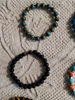 12 Braccialetti colorati vari