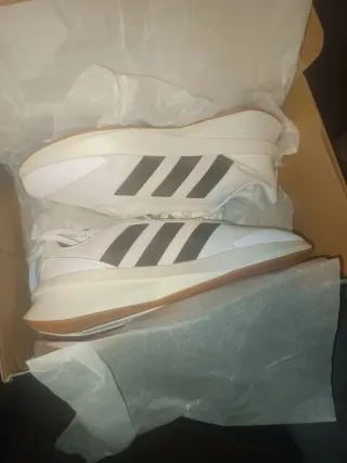 Zapatillas Adidas Running Blancas y Grises