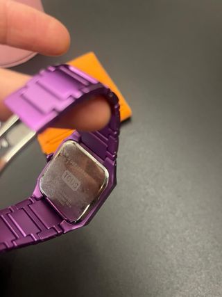 Reloj Tous Morado Metalizado
