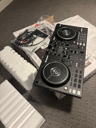 Numark Mixtrack Pro FX controlador DJ