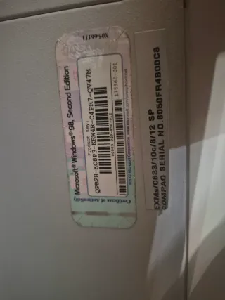 Computer Compaq 100 MHz + Monitor