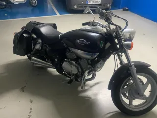 Moto Kymco Venox 250 Negra