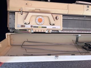 Máquina de Tejer Brother