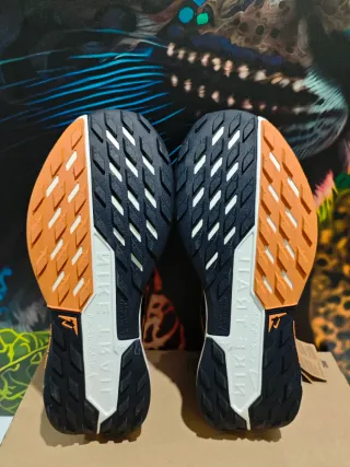 Nike Pegasus Trail 5 Mujer Negro Naranja