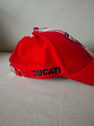 Cappello Ducati