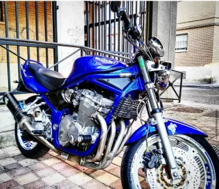 Suzuki GSF 600 Bandit Azul