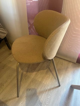 Sillas comedor beige tela y metal