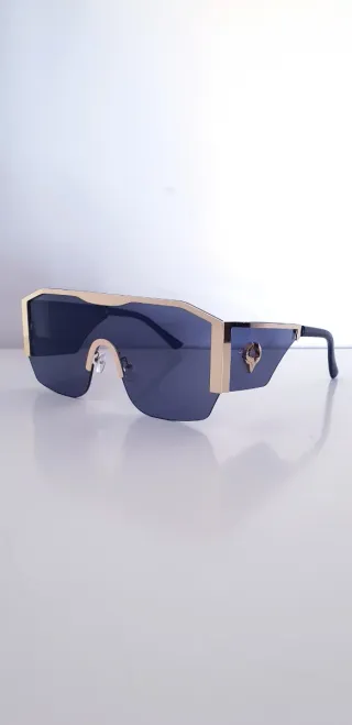 GAFAS DE SOL DE LUJO NUEVO A ESTRENAR