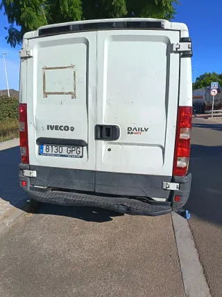 Alquiler furgoneta sin conductor o con conductor