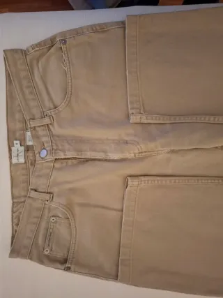 Pantalón vaquero hombre Calvin Klein beige