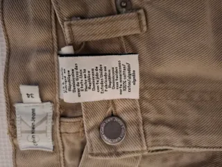 Pantalón vaquero hombre Calvin Klein beige