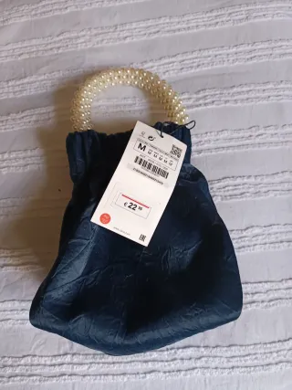 Bolso fiesta Zara perlas azul