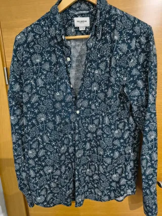 Lote tres Camisasestampada floral,como nuevas