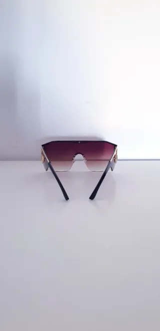 GAFAS DE SOL DE LUJO NUEVO A ESTRENAR