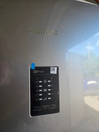 Nevera Samsung No Frost Combi