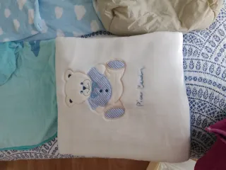 Lote 2 juegos sábanas cuna + manta + funda carro