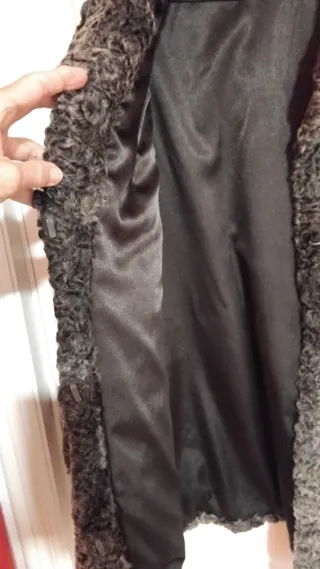 Chaquetón de piel gris