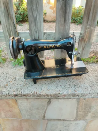 Cabezal Máquina Coser antigua Alfa Vintage