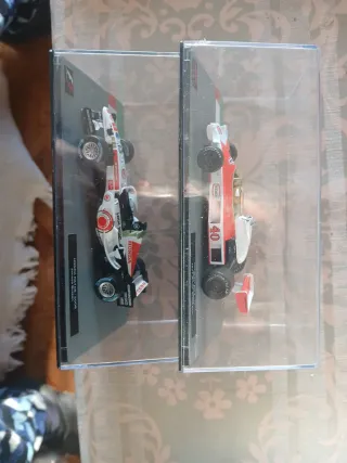 Lote 2 coches miniatura 1/43