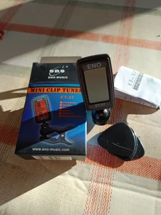 Afinador ENO ET-37 para Ukelele