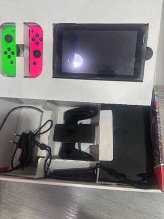 Nintendo Switch Verde y Rosa