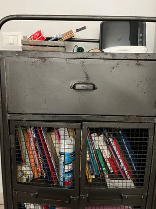 Mobiletto ingresso stile Industrial