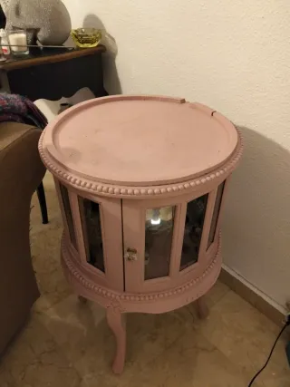 Botellero vitrina rosa pomo cristal