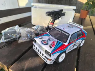 Coche RC Lancia Delta Hypergo 1/14 Martini Racing