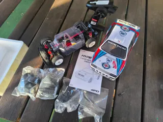 Coche RC Lancia Delta Hypergo 1/14 Martini Racing