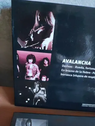 Libro CD El País Héroes del Silencio Bunbury