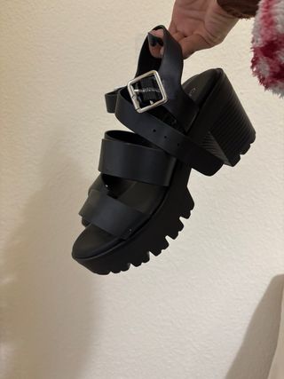 Sandalias negras plataforma